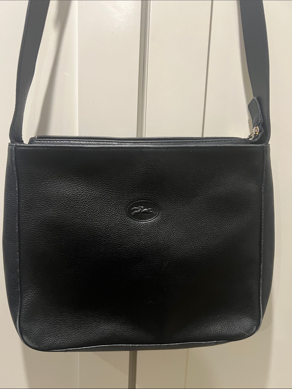 Vintage Longchamp Black Leather Minimalist Zip Shoulder Bag
